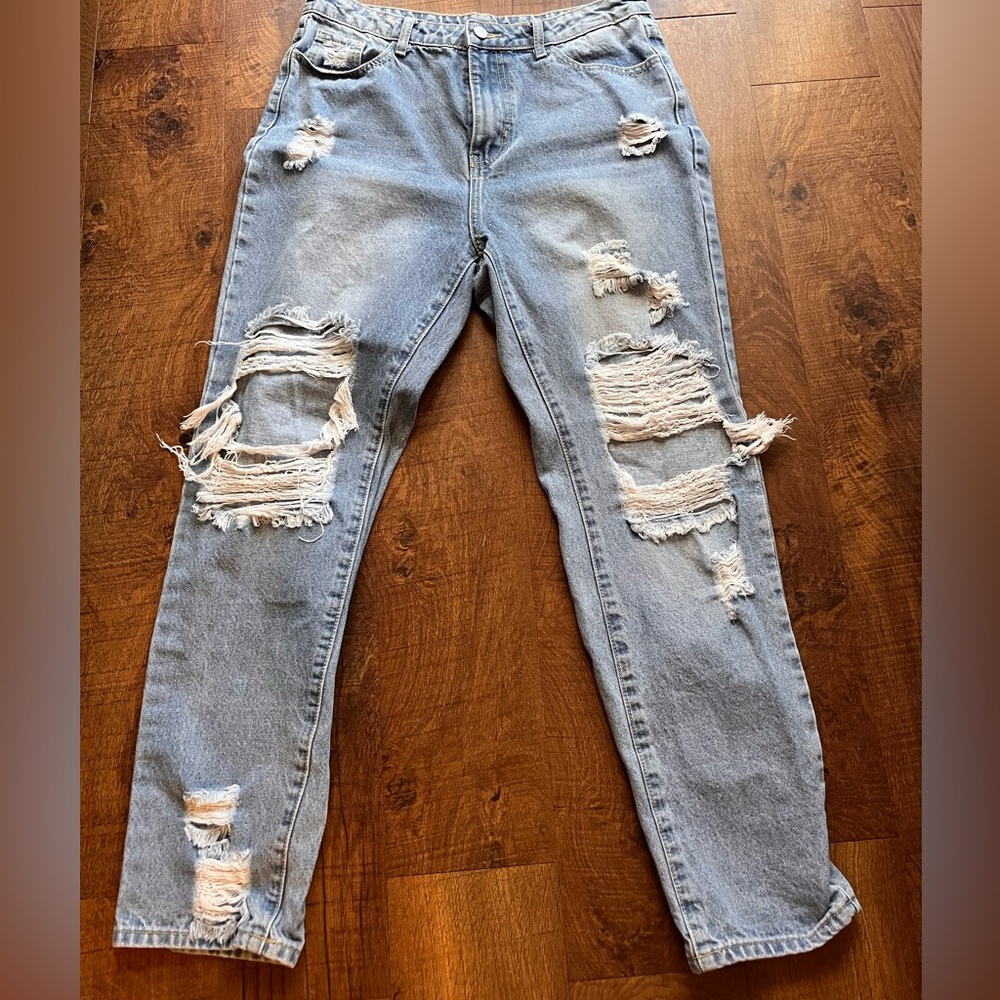 SHEIN Light Blue Distressed Boyfriend Jeans